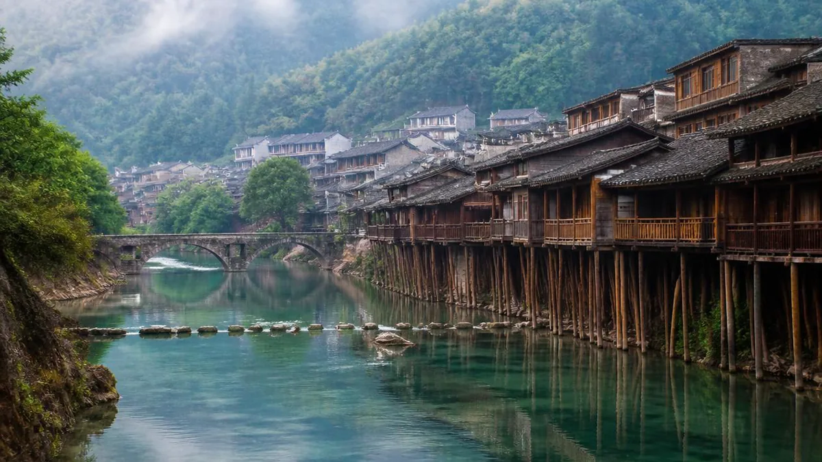 Fenghuang: A Garrison Rebuilt as a Photograph