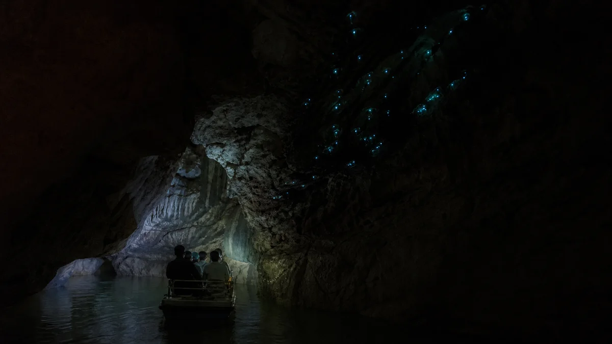 Firefly Water Cave & Underground Grand Canyon: Two Worlds Below