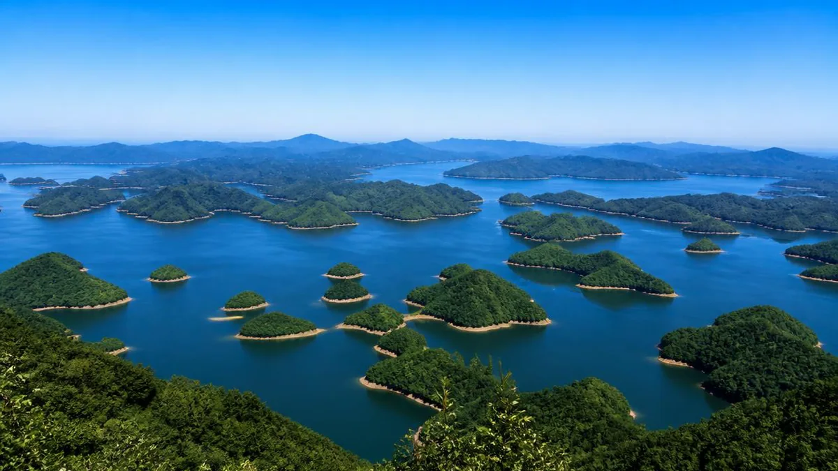 Qiandao Lake: 1,078 Hilltops and Two Drowned County Seats