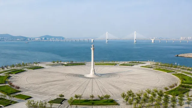 星海広場：100ヘクタールの造成地