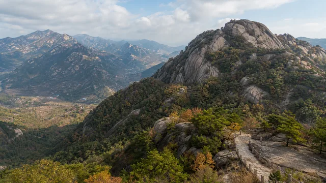 沂蒙山：一つの登山口ではなく、三つの山域を選ぶ旅