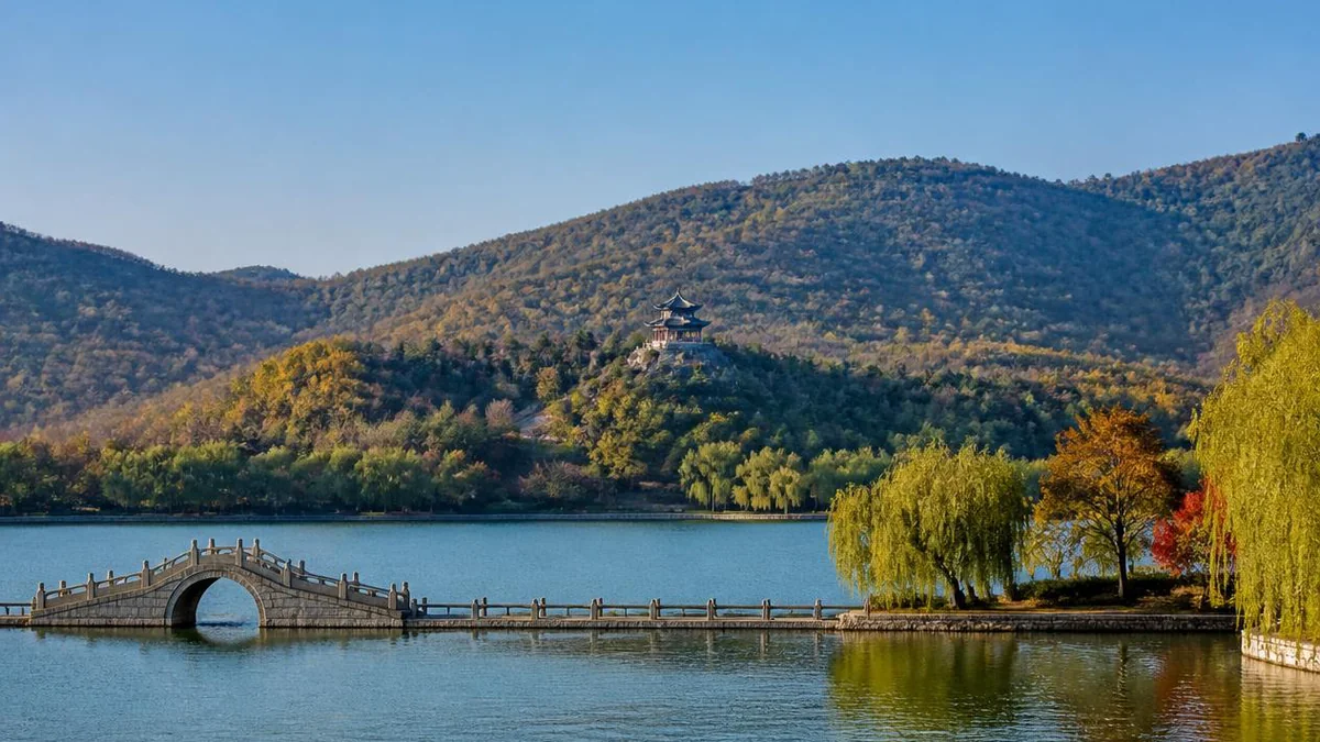 Yunlong Lake: Twenty Months of Su Shi